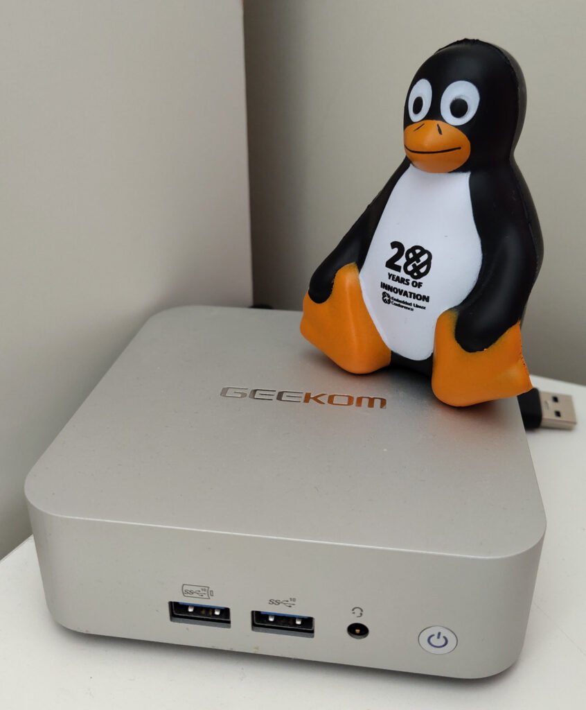 Geekom A8 Mini PC